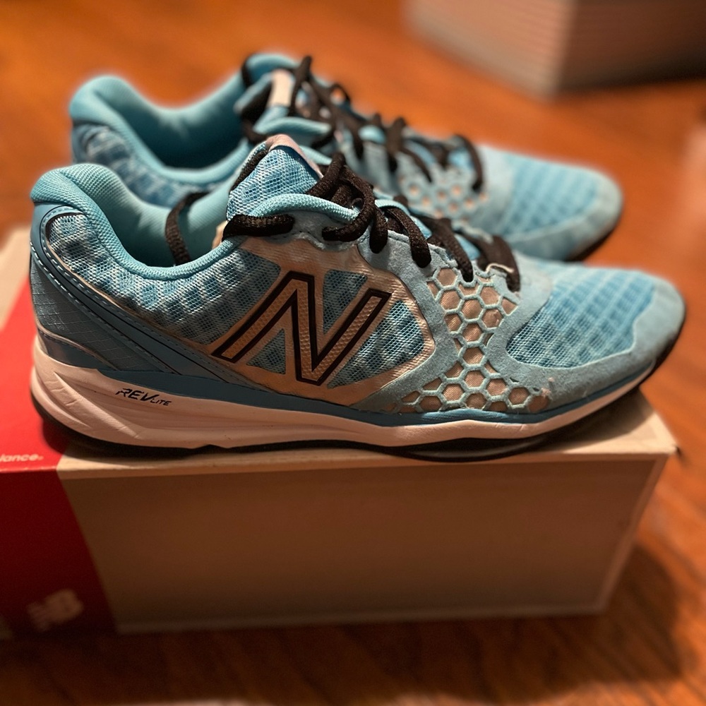 Women’s New Balance